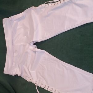 Dressfo Side Lace Up Capri Pants
